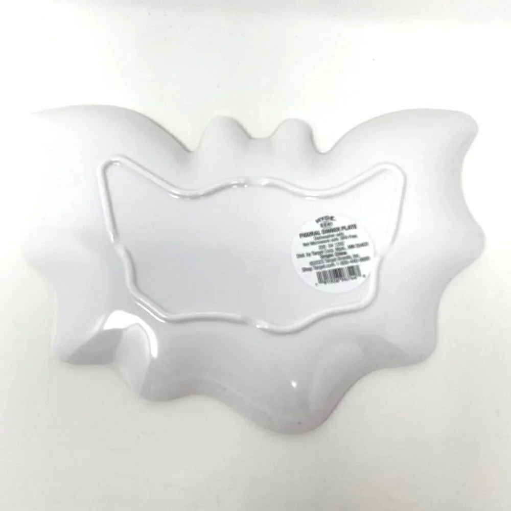 Target Hyde & EEK! Boutique™ Halloween 2 Figural Dining Plates 'Bat' (Set of 2)